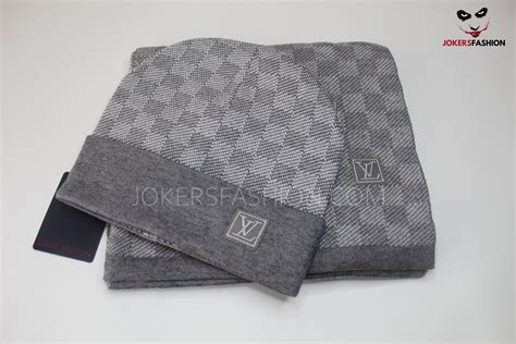 louis vuitton sjaal en muts heren instagram|Louis Vuitton store.